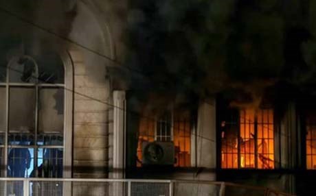 خامنەیی: خودا بەزوویی تۆڵەی شێخ نەمر لە بەرپرسانی سعودیە دەکاتەوە