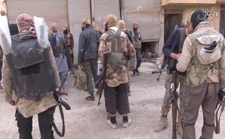 IŞİD’den müfredat katliamı