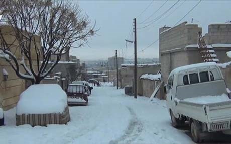 بەفر کۆبانێی سپیپۆش کردووه