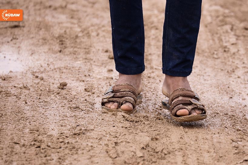 WÊNE - Li kampa kurdên şebek jiyana zivistanê...
