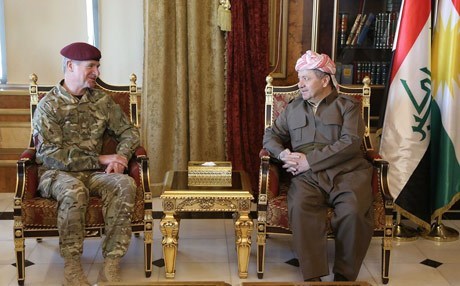 Barzanî pêşwazî li generalê Brîtanî, Tom Backett kir