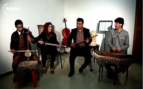 VİDEO - Müziğe gönül veren Kürt aile