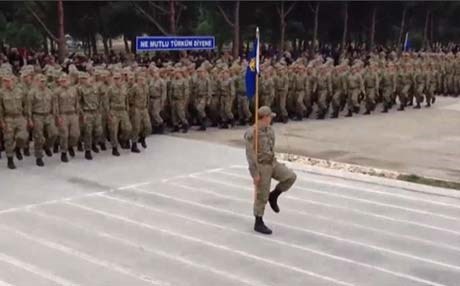 گۆڕینی ناوەندی پارێزگاکانی جۆلەمێرگ و شرناخ لە رۆژەڤدایە