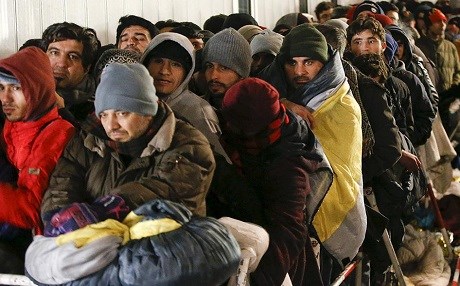 Kayıt sırası beklerken öldü