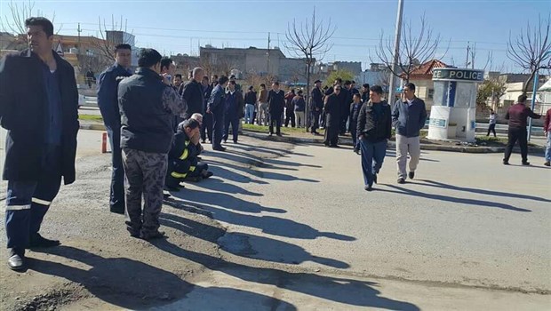 خۆپیشاندان لە شارەدێی زەڕایەن