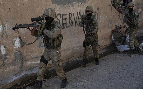 SÛR/HEZEX – 3 leşkerên Tirkiyê hatin kuştin