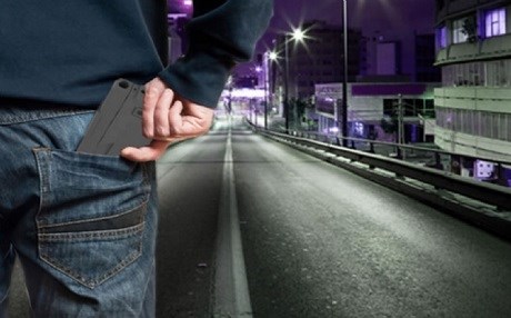 Bu telefon mermi sıkıyor!