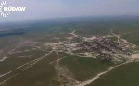 Kerkûk - Milîsên şîe nahêlin Pêşmerge wî gundî ji DAIŞê bistîne!