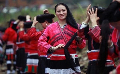 Çin'de Uzun Saç Festivali