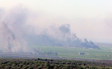Hêzên hevpeymaniyê li sînorê Rojava li DAIŞê didin