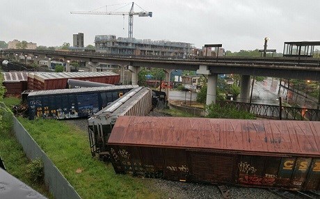 ABD'de kimyasal yük treni kazası!