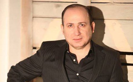 هەڵكەوت زاهیر كار بۆ ئەستێرەیەكی عەرەب دەكات