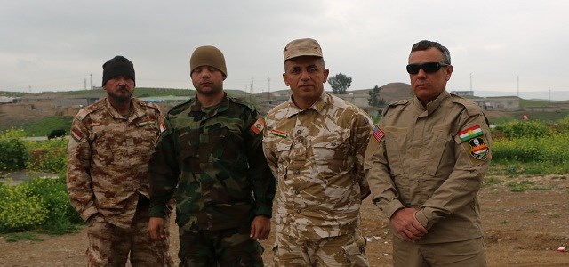 Cephede 3 peşmerge: Allen, Jack ve Tony