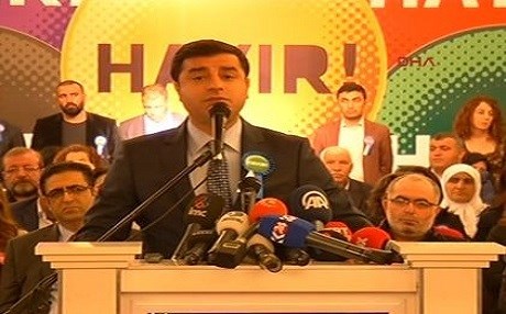 Demîrtaş ji CHP û MHPê hevkarî xwest