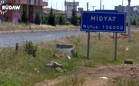 Mîdyad mazûvaniya welatiyên Nisêbînê dike