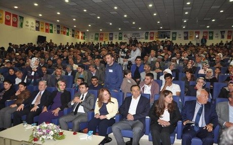 Demirtaş: Saksı Kürt’ü, vazo Kürt’ü...