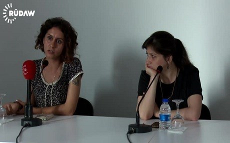 BAKUR - Rojnameger di rewşeke xirab de kar dikin