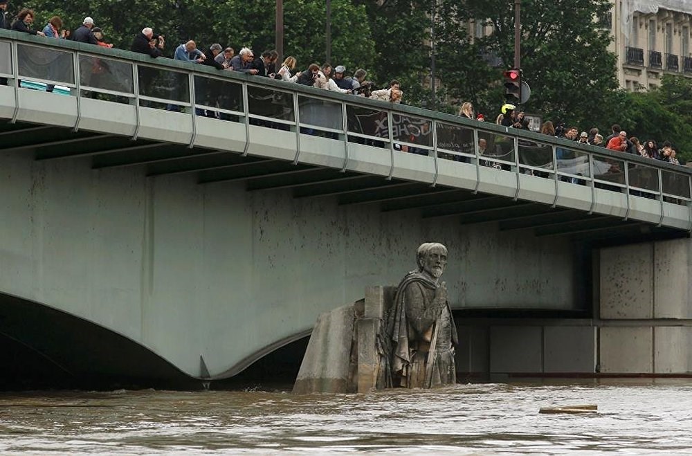 Fransa'da kırmızı alarm