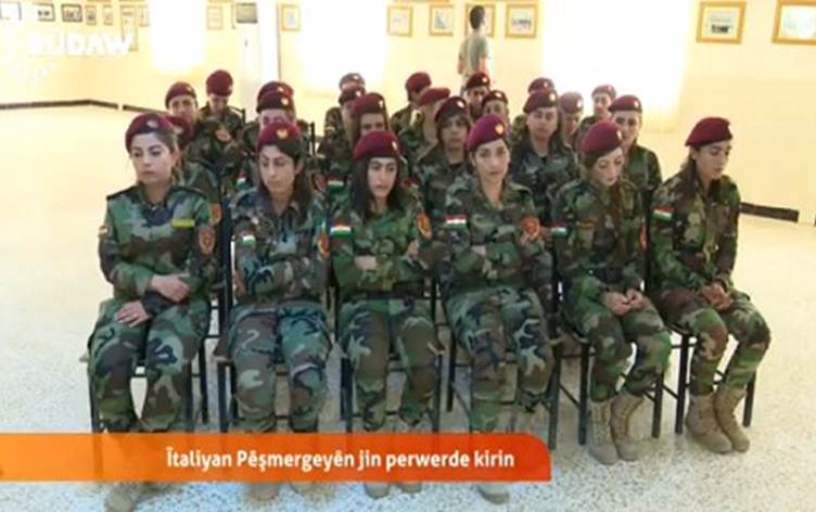 Coalition forces train female Rojava Peshmerga on... | Rudaw.net