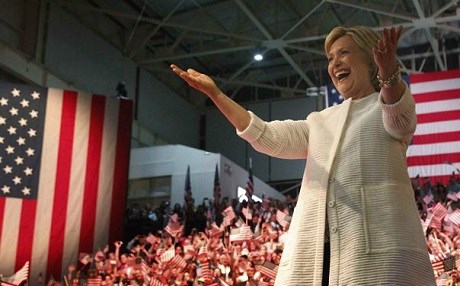 Clinton tarihte bir ilk…