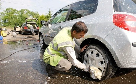 İSVEÇ – Kürt sığınmacılar ucuz işçi