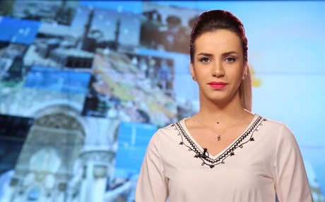 رۆژان ئەبوبەکر: گوێ لە پیانۆ دەگرم و سەرسامی سەمای یۆنانیم