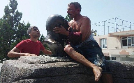 Üstüne bir de ceza aldı!