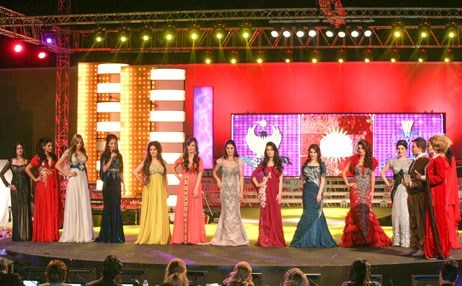 Pêşbirka jinên Kurd û Ereban