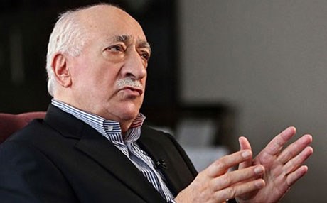 فەتحوڵڵا گولەن: کودەتای سەربازی بەنەفرەت دەکەم