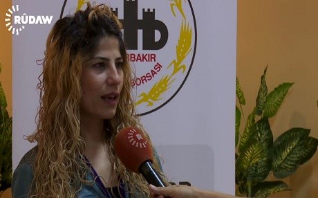 Jinên Kurd ên karsaz komxebateke lidar xistin