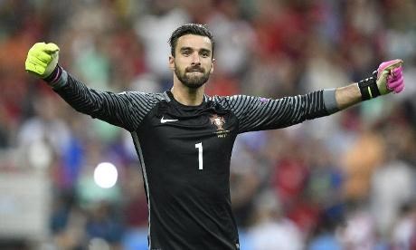 ئیڤەرتۆن داوای باشترینی یۆرۆی 2016 دەکات