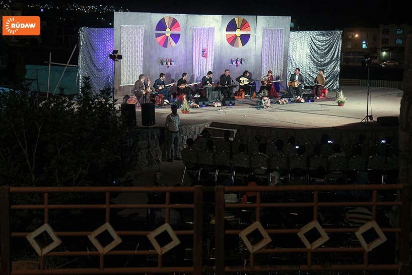 کۆنسێرتی عەدنان کەریم و گرووپی میوزیکی مەحوی له شاری سنه‎