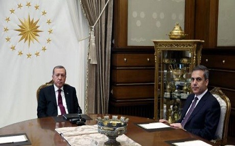 Erdogan bi Serokê MÎTê re civiya