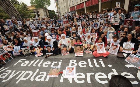 Dayîkên Şemiyê: Ocalan serbest berdin!