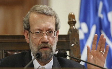 Larîcanî:Ew bêedeb e!