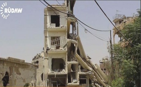 Duma di bin bombebaranê de - Encumena Xwecihî: Bajêr wêran bûye!