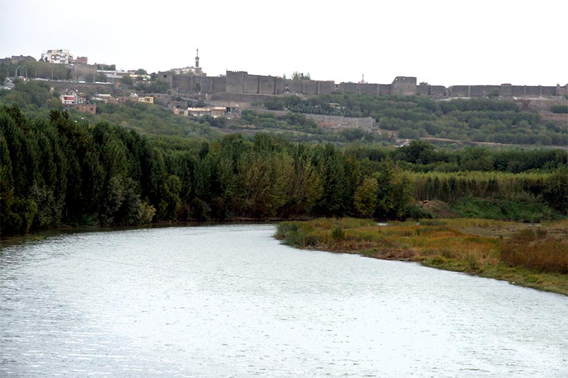 Bexçeyên Hevsel ên Amedê bi fermî bûn namzeda endamtiya UNESCO