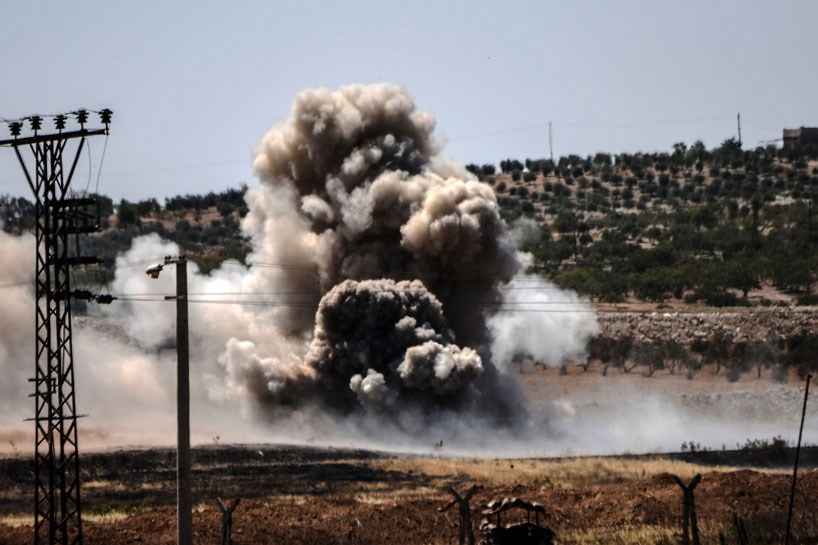 WÊNE - Sînorê Tirkiye-Sûriyeyê bi mij û dûman e