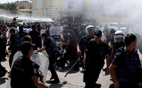 Li Amedê tevlihevî