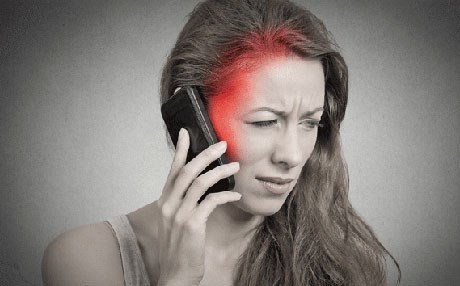 چۆن زیانەكانی مۆبایل لەسەر تەندروستی مرۆڤ كەمبكەینەوە؟