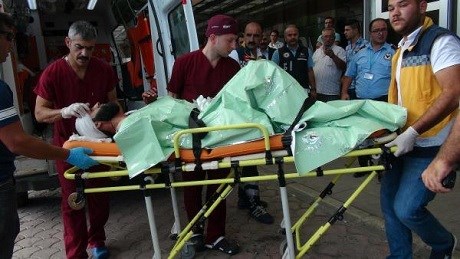 Sînorê Kilîs - DAIŞê bi otomobîla bombekirî êriş kir