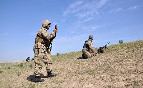 SAVUR - PKK askerle çatıştı