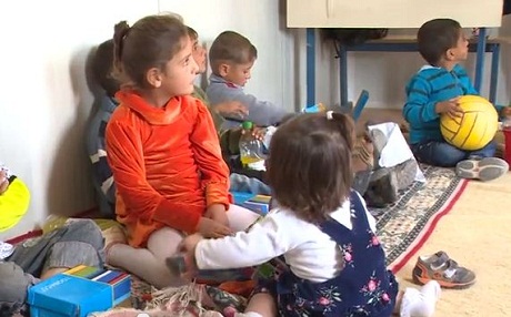 Li kampa Qûştepe bexçeyek ji zarokan re hat avakirin