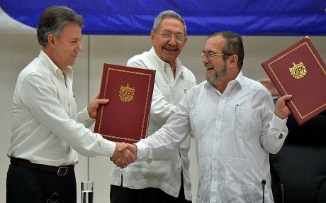 Colombian President Juan Manuel Santos wins Nobel Peace Prize