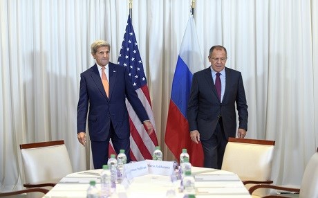 Kerry and Lavrov to discuss Syria on Saturday as Aleppo bombings continue