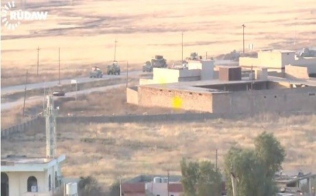 CEPHE GEÇİLDİ – Peşmerge o köyde!