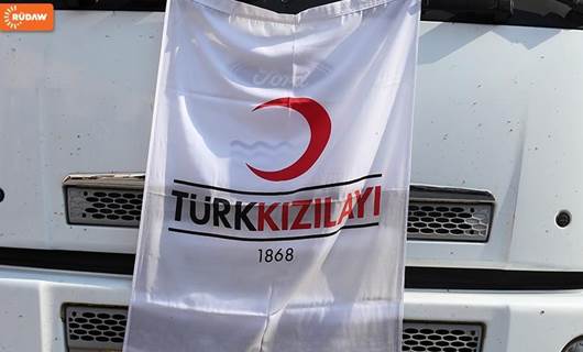 الهلال الأحمر التركي يوزع المساعدات على النازحين في اقليم كوردستان