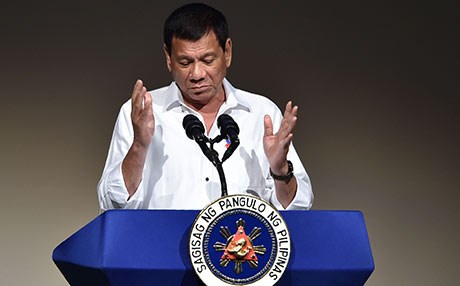 سەرۆکی فیلیپین: خودا پێی گوتم چیدیکە جنێو مەدە