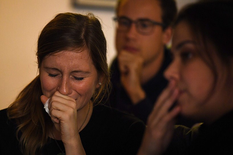 FOTO - Clinton taraftarları şokta