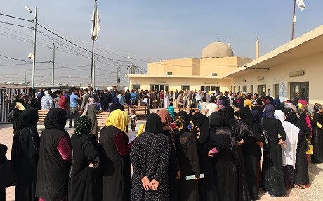 French consul hails ‘Kurdish solidarity’ in visit to IDP camp